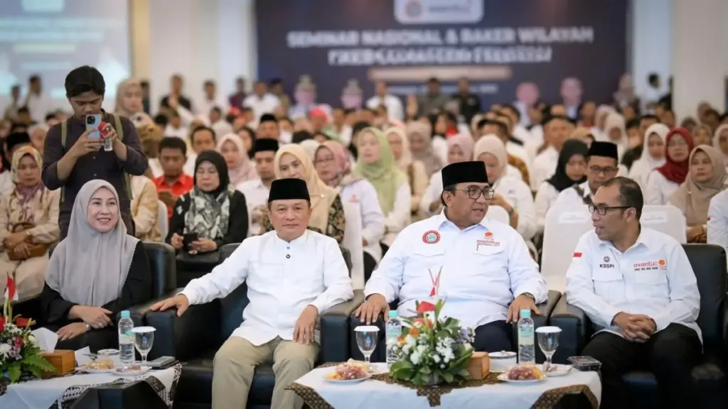 Bupati Kuningan Wanti-wanti Pengusaha Bayar THR, Pastikan Kas Daerah Aman Tanpa Utang Bank