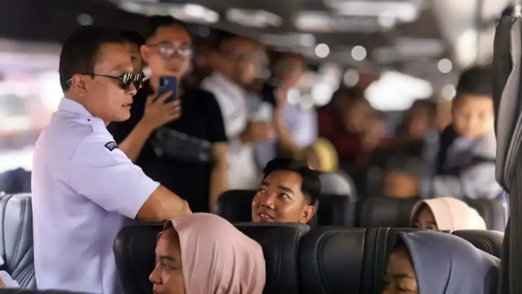 4 Bus Angkut Pemudik ke Jabodetabek